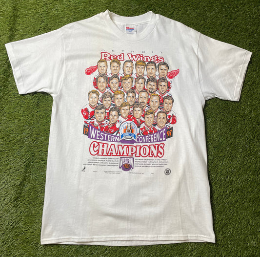 Vintage 1997 RedWings WC Champions T Shirt