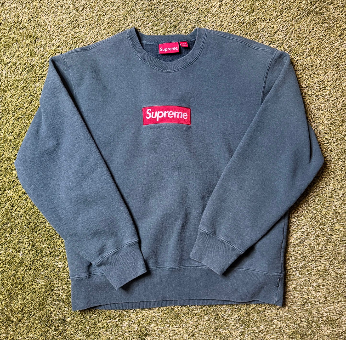 Supreme Box Logo Crewneck (FW22)
