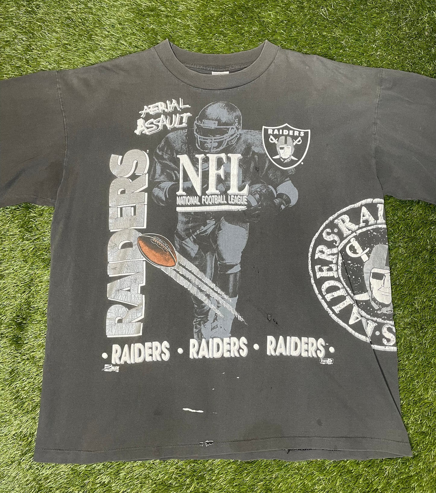 Vintage 90's Raiders AOP T Shirt