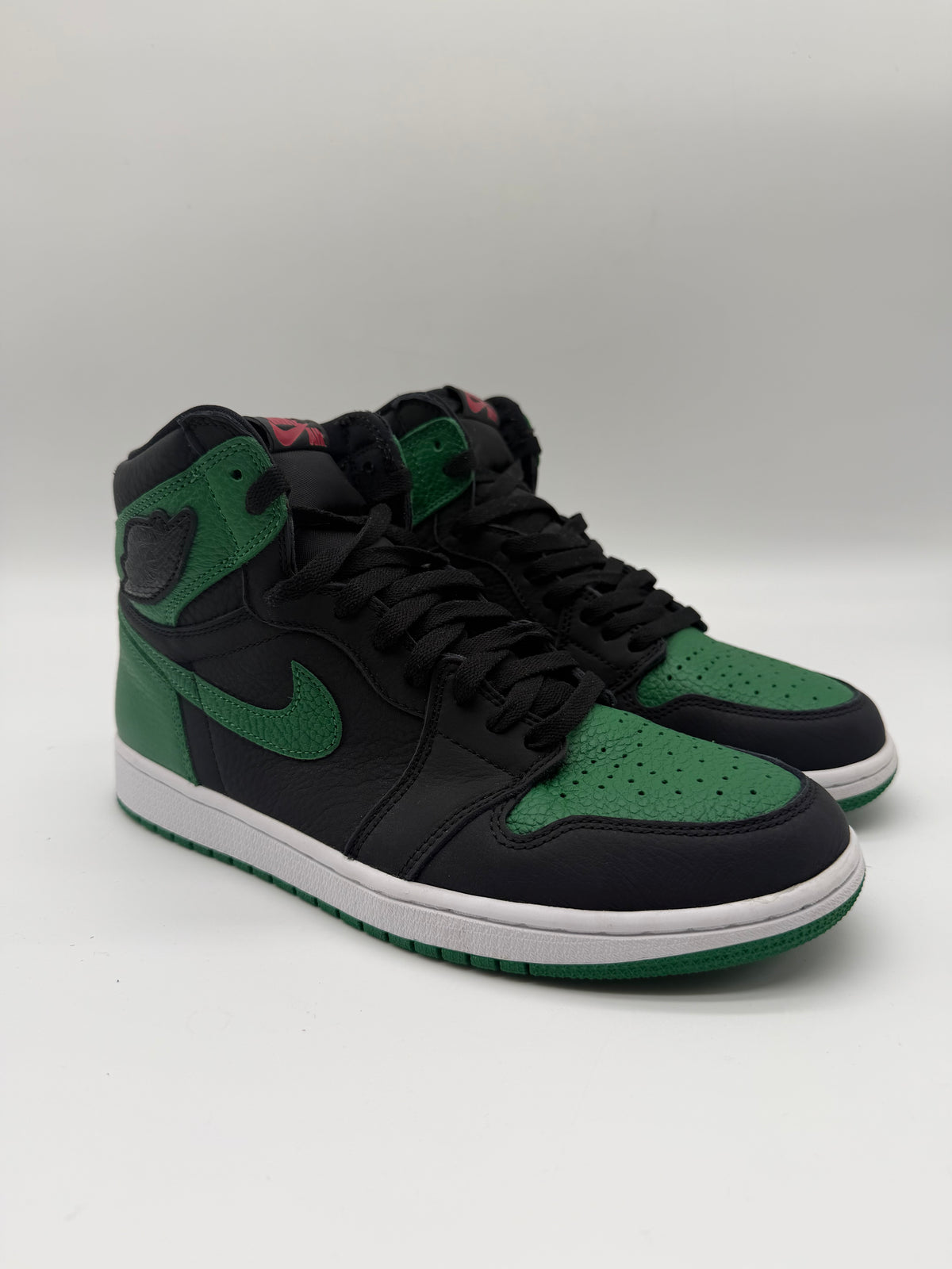 Jordan 1 Retro High Pine Green Black