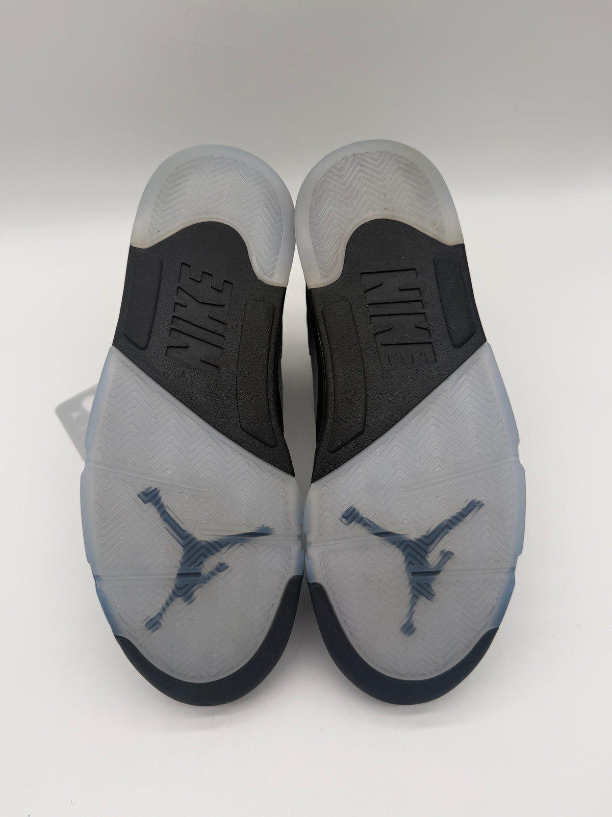 Jordan 5 Black Metallic Reimagined