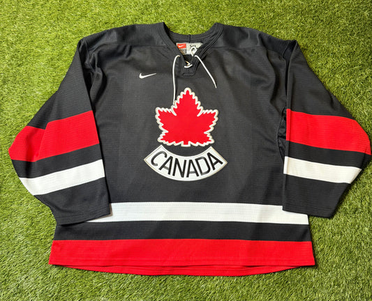 Vintage Team Canada Nike Jersey Black