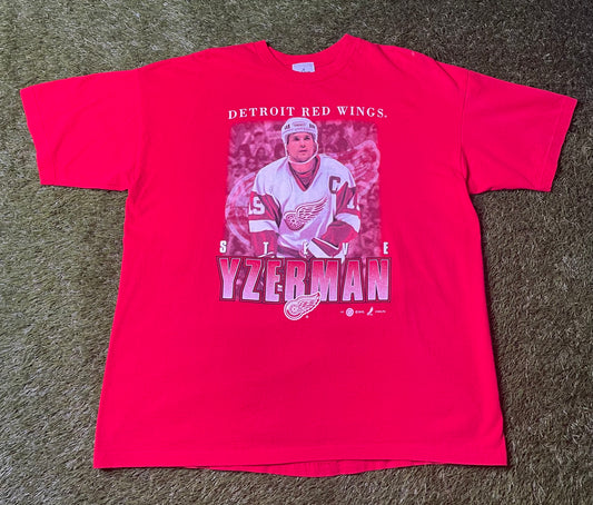 Vintage 90's Steve Yzerman T Shirt