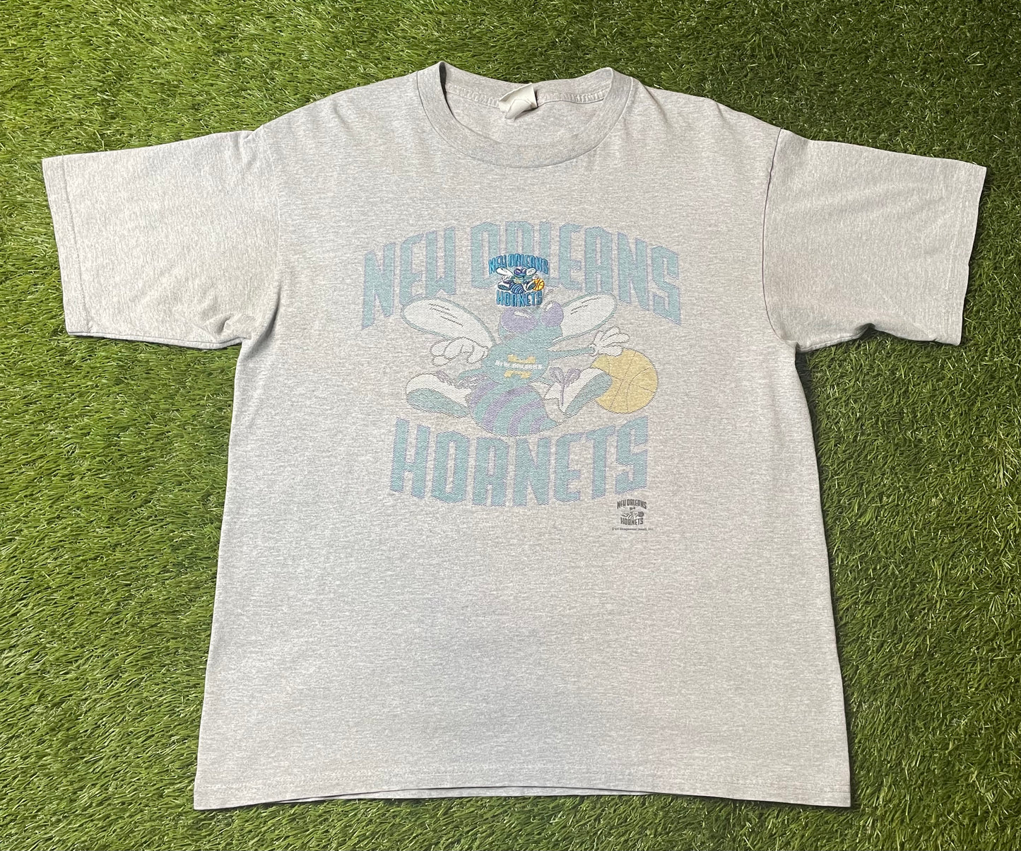 Vintage 90's Charlotte Hornets T Shirt