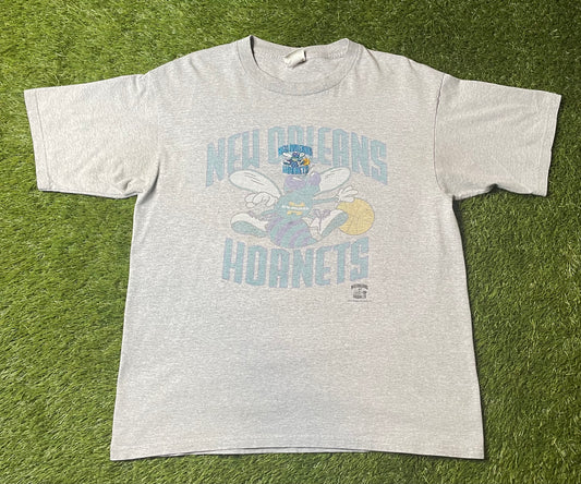 Vintage 90's Charlotte Hornets T Shirt