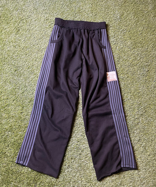 GV Gallery Raspberry Hills Lil Leon Sweatpants Black