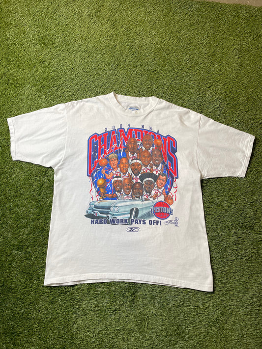 Vintage 2004 NBA Champs Detroit Pistons T Shirt