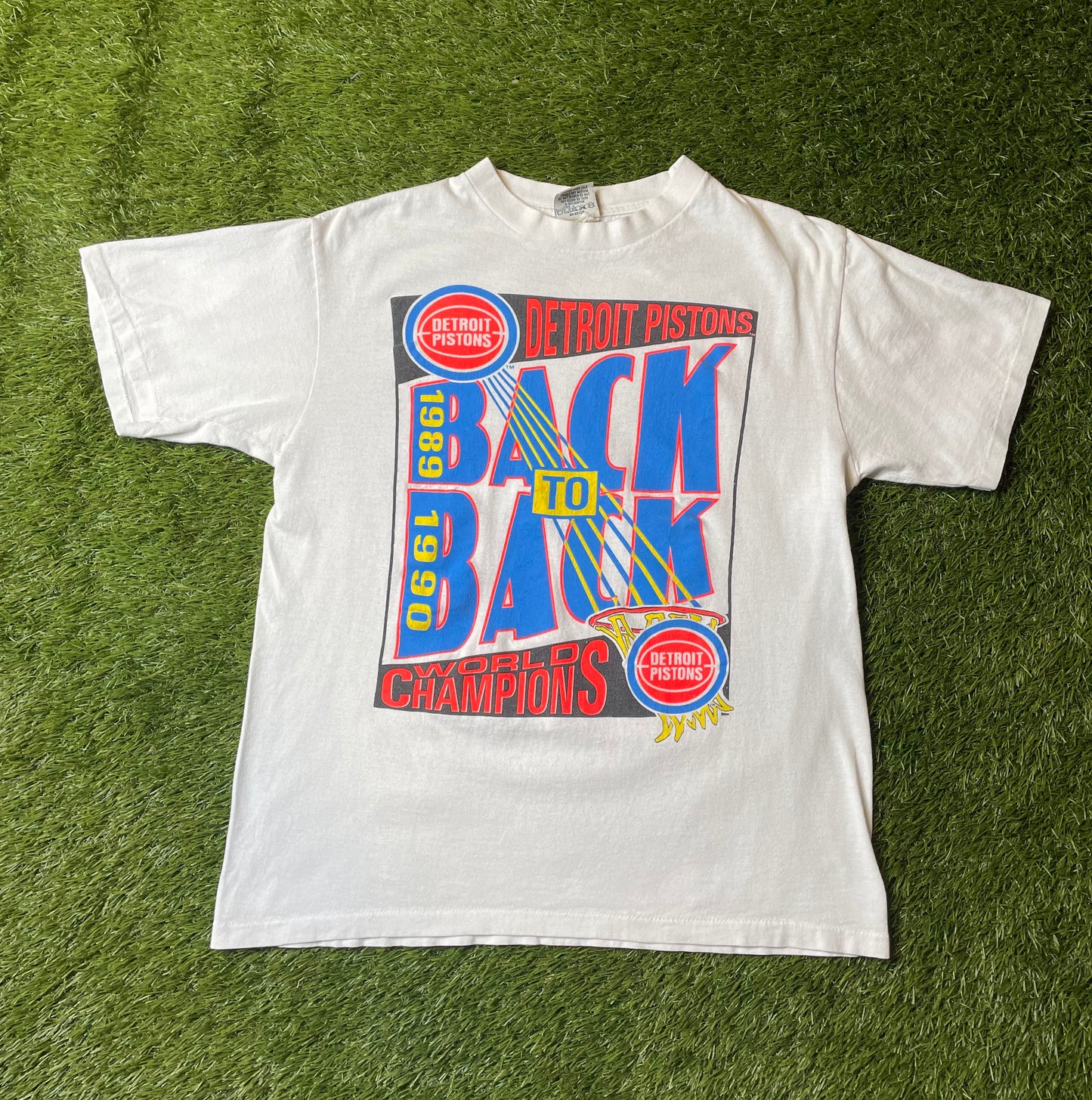 Vintage 1990 Detroit Pistons Back to back Champs T Shirt
