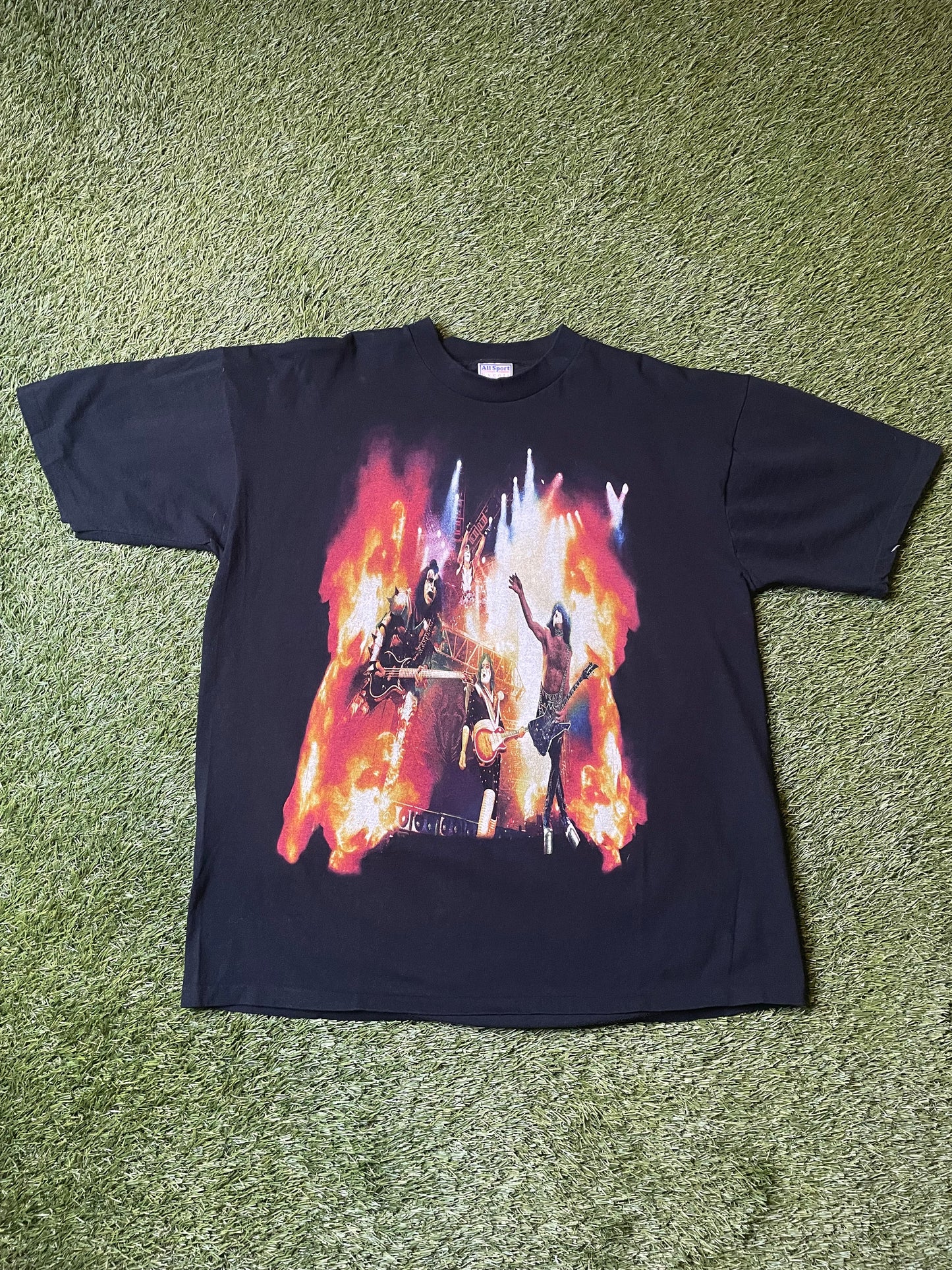 Vintage Kiss Rocks Milwaukee T Shirt