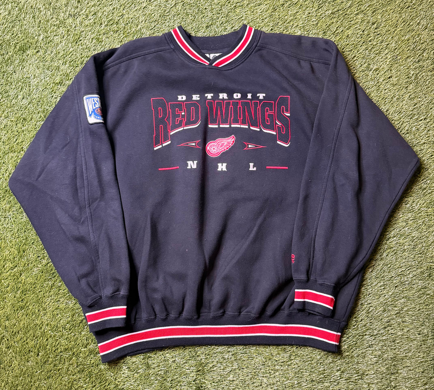 Vintage 90's Detroit Red Wings Lee Sports Crewneck