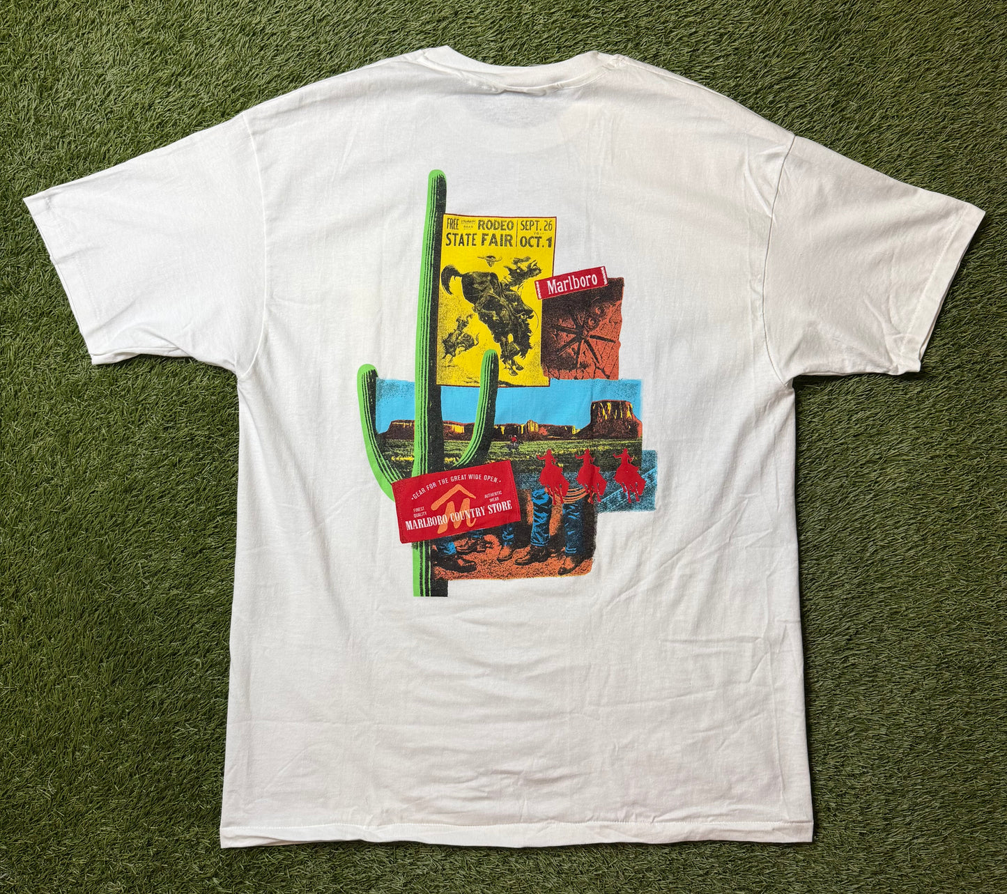Vintage 90's Marlboro Cigarettes T Shirt