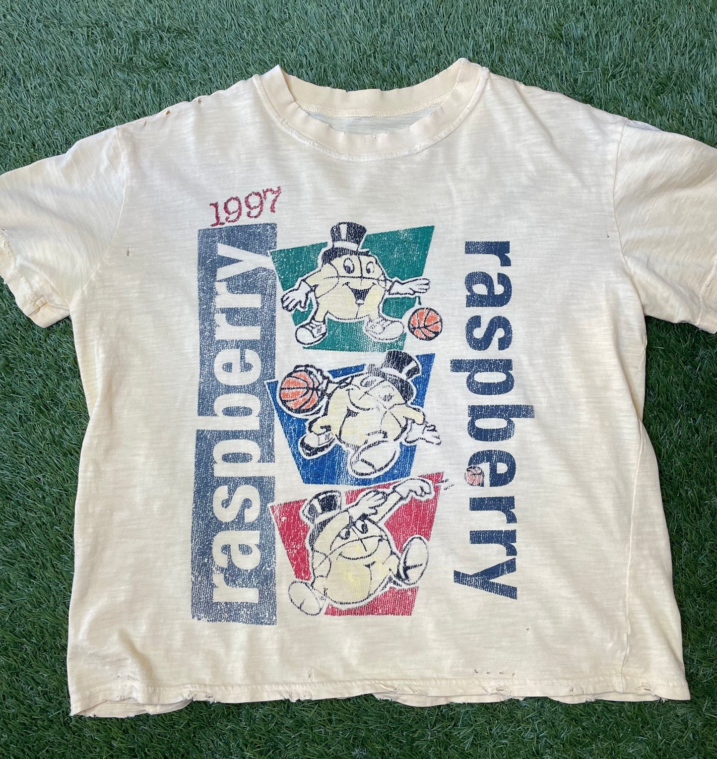 GV Gallery Macker T Shirt Yellow
