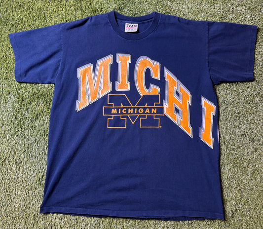 Vintage UofM Wrap Around T Shirt