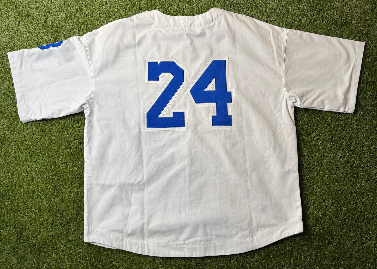 Kobe Jackie Robinson Jersey