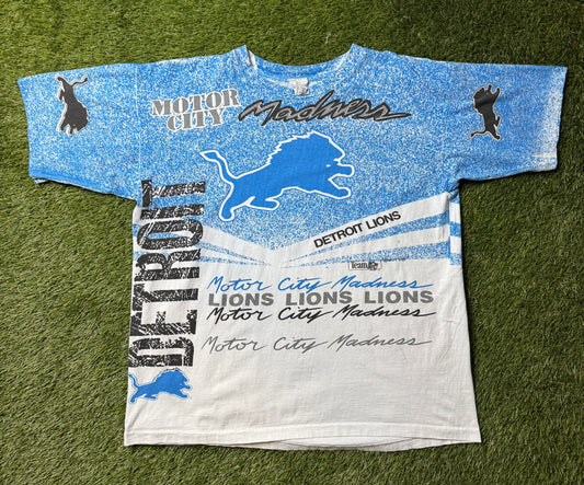 Vintage 90's Detroit Lions AOP T Shirt