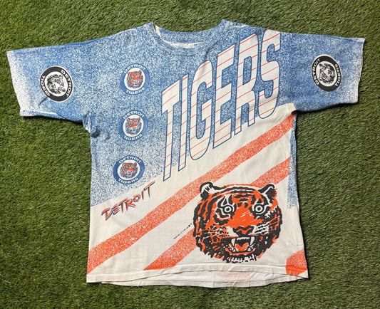 Vintage 90's Detroit Tigers AOP T Shirt