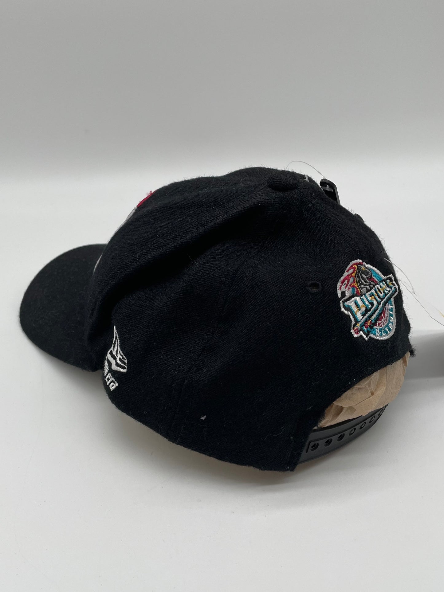 Vintage Detroit Pistons Logo New Era Hat