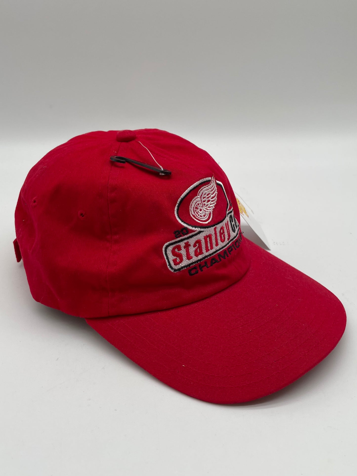 Vintage 2002 Detroit Red Wings Champs Hat