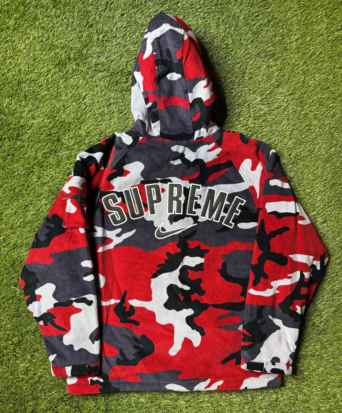 Supreme Nike Arc Corduroy Hooded Jacket Red Camo