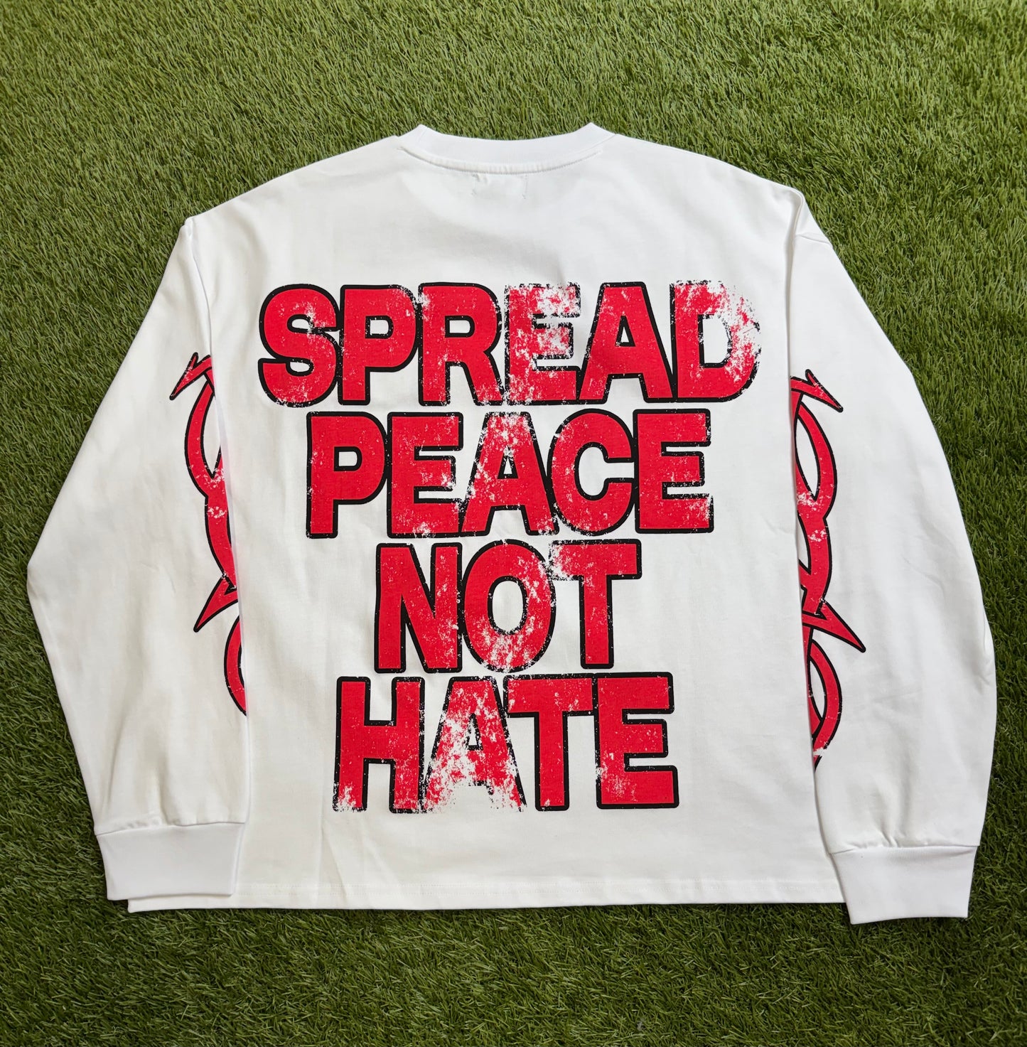 Survivors Remorse 404 L/S White/Red