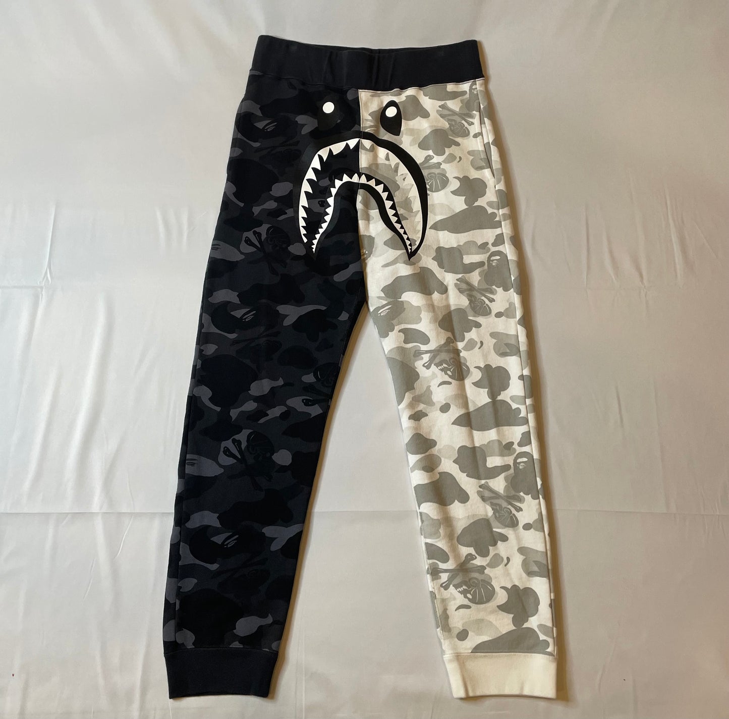 BAPE x Neighborhood Split Camo Shark Sweatpants Black/White