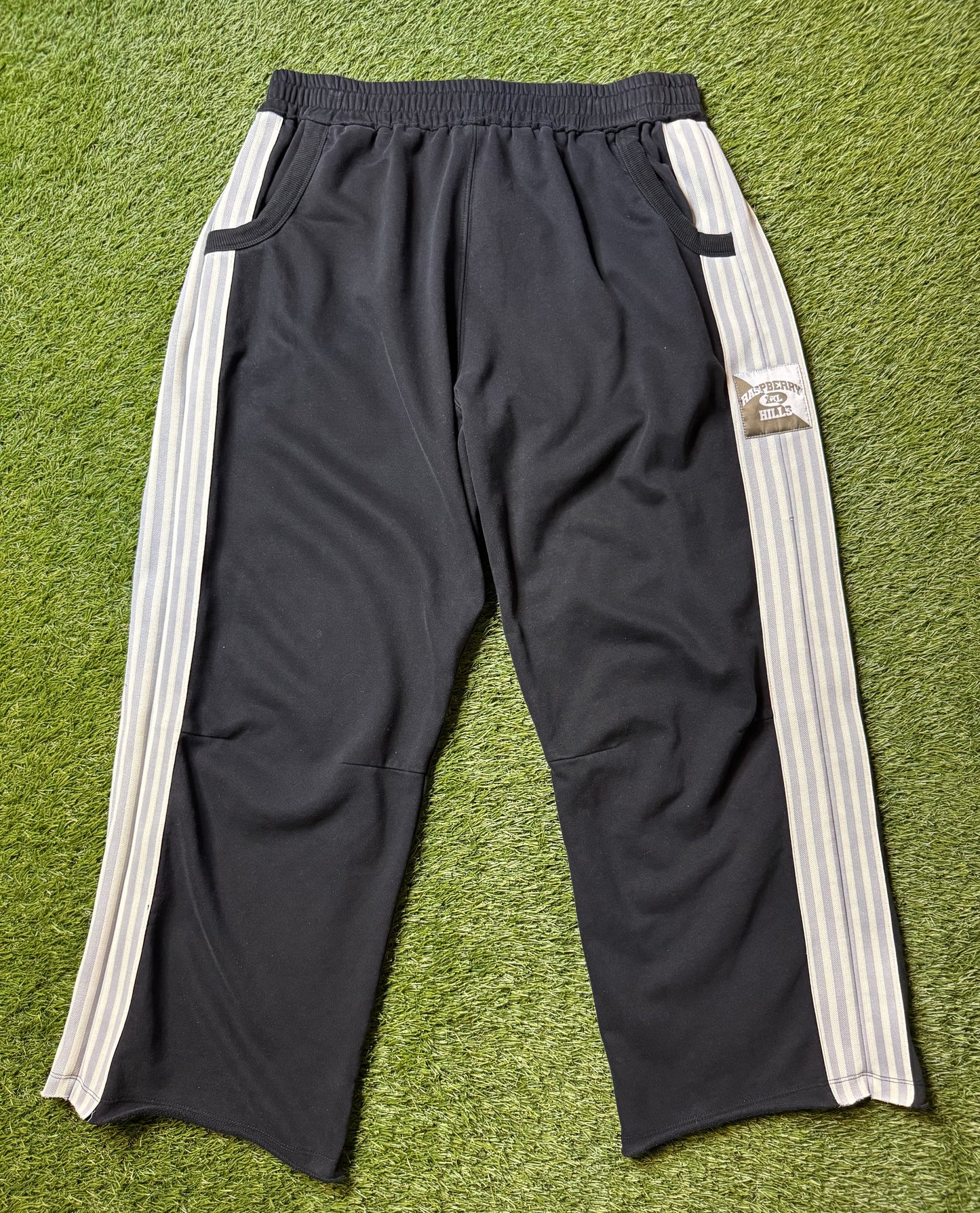 GV Gallery Raspberry Hills Lil Leon Sweatpants