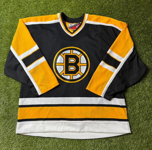 Vintage NWT Boston Bruins Pro player Hockey Jersey