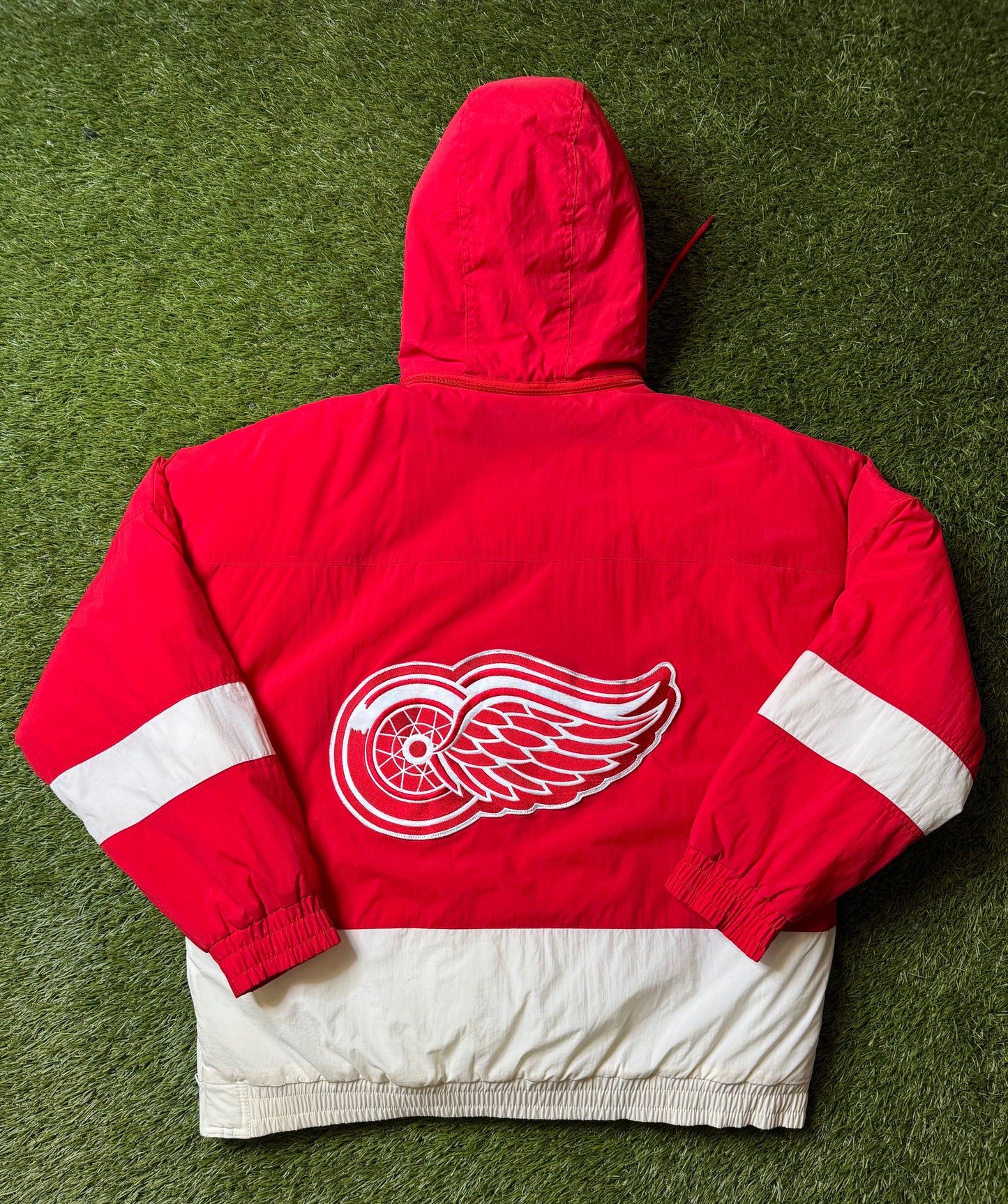 Vintage 90's Detroit Red Wings APEX Jacket