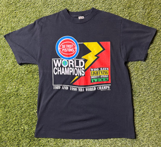 Vintage 1989 Detroit Pistons World Champs T Shirt