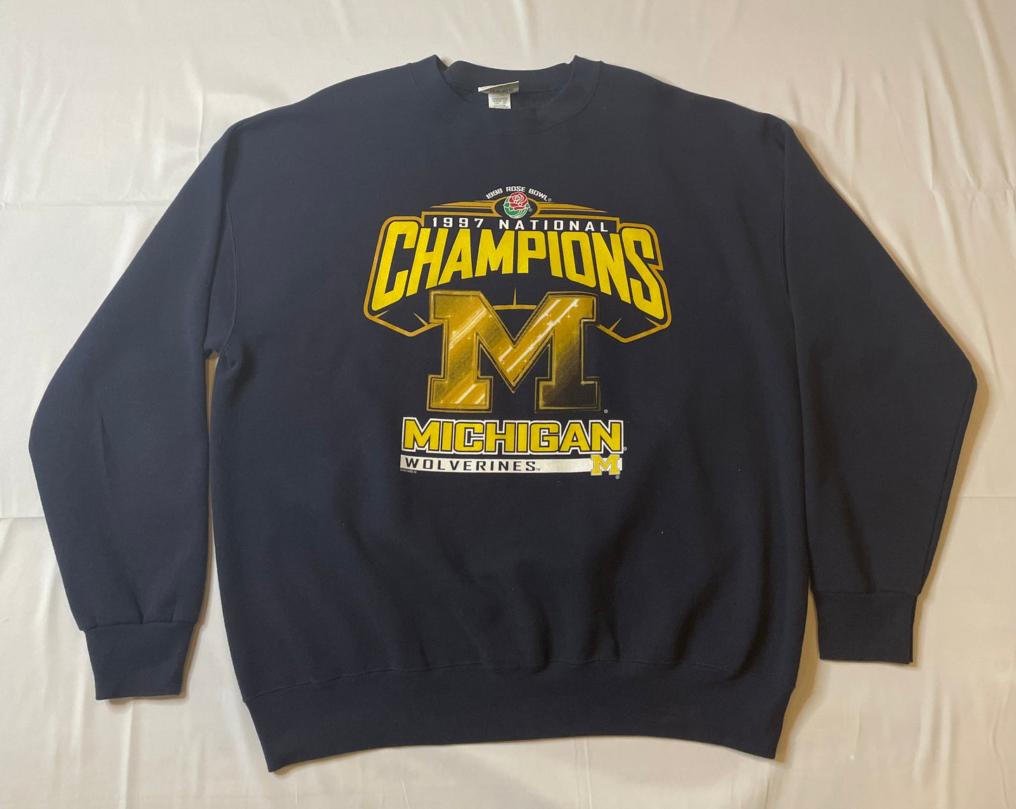 Vintage 1997 U of M RoseBowl Champions Crewneck