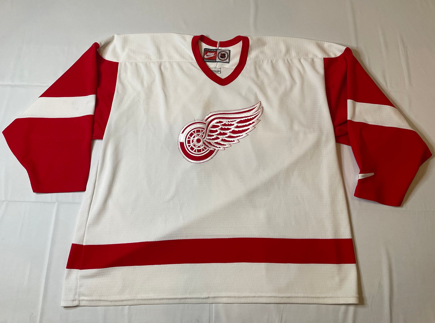 Vintage 90's Detroit Red Wings Nike Jersey