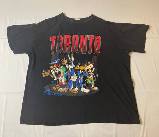 Vintage 90's Looney Tunes Canada T Shirt